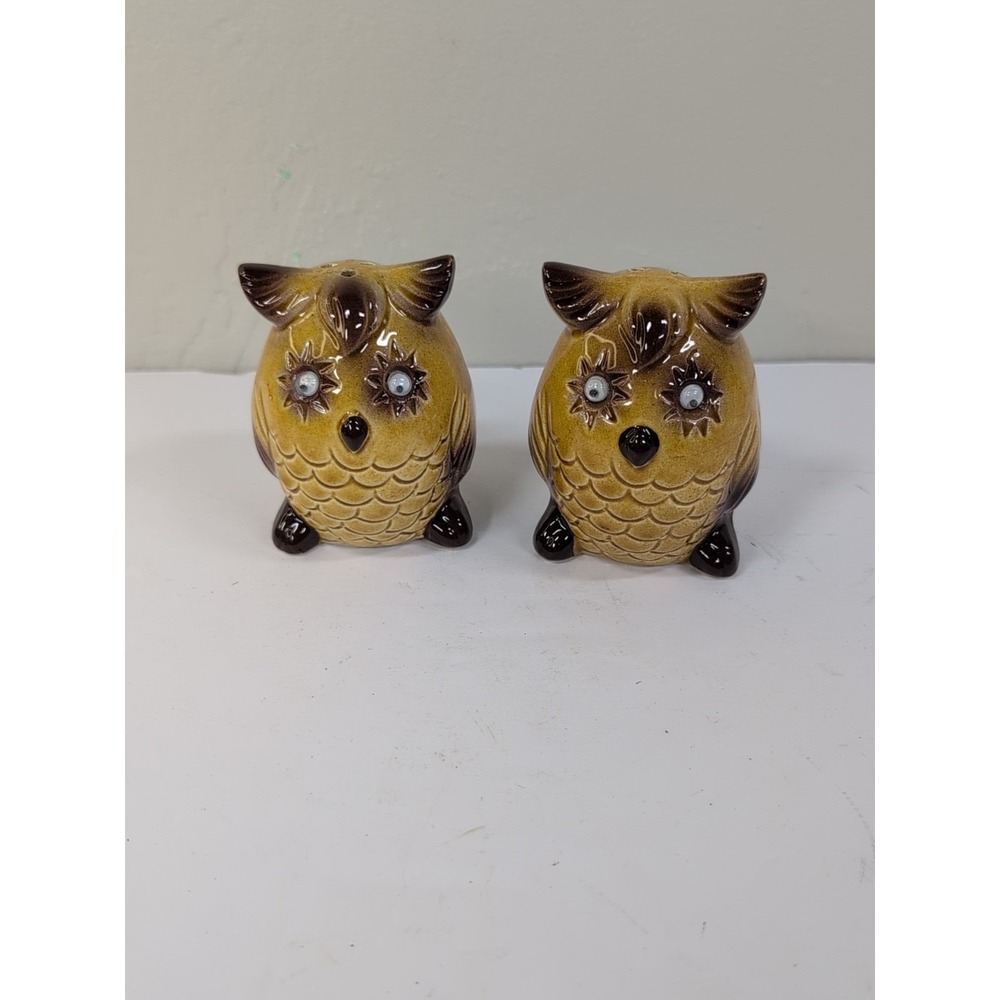 Vintage Brown Ceramic Owl Salt & Pepper Shakers 3" Japan Googly Eyes Unusual